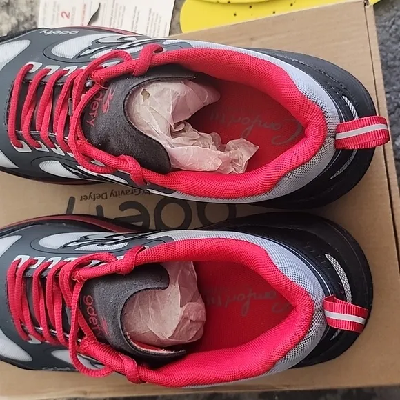 Gravity defyer sz 10.5w shoes