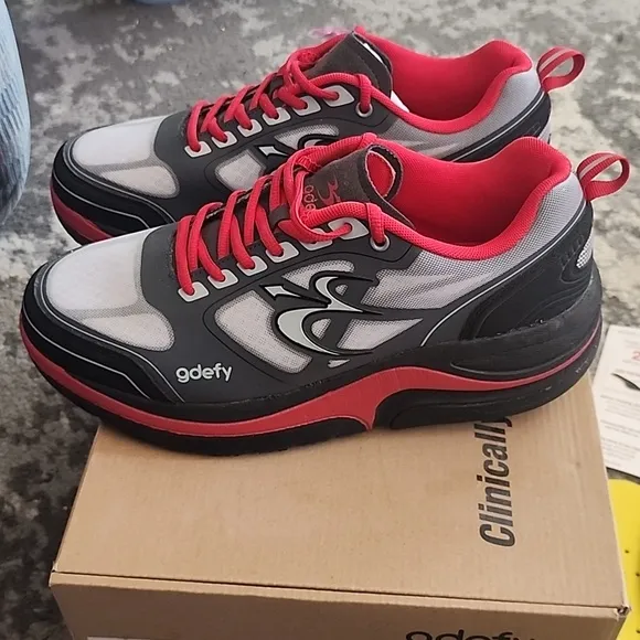 Gravity defyer sz 10.5w shoes