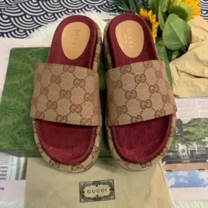 Gucci Women's Red and Tan Ankle Booties