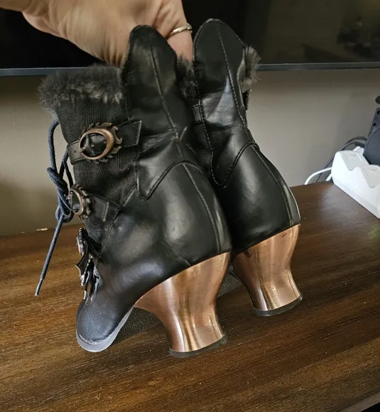 Hades NEPHELE Steampunk Black Vegan Ankle Boots Lace Flame Buckle Tweed Fur