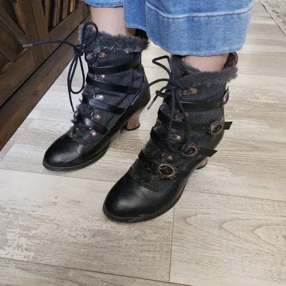 Hades NEPHELE Steampunk Black Vegan Ankle Boots Lace Flame Buckle Tweed Fur