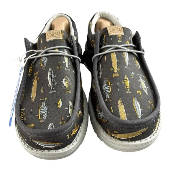 Hey Dude Wally Fish Print Shoes Sz 10 M Casual Comfort Loafers Outdoor Lake Vibe