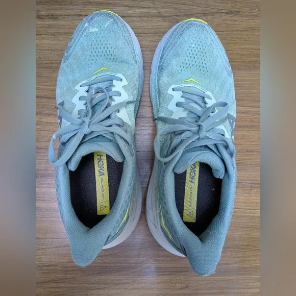 HOKA Challenger ATR 7 Mist Green/Trellis Running Shoes Size 10 Wide