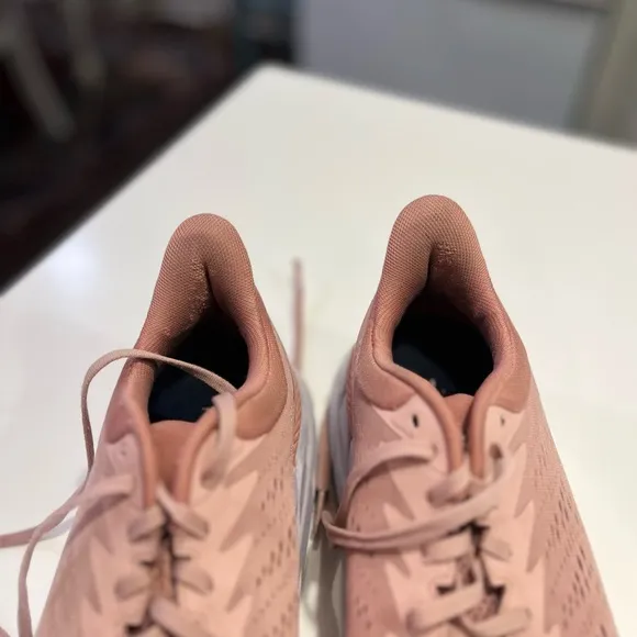 Hoka Clifton 7 Blush/Rose Running Shoes