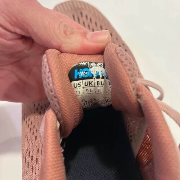 Hoka Clifton 7 Blush/Rose Running Shoes