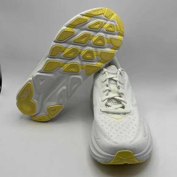 HOKA Men's Clifton 9 Running Shoes Sneakers Size 10B