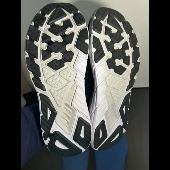 Hoka One One Arahi 6 Running Shoes Sneaker Black/White/Grey Mens Size 12.5D