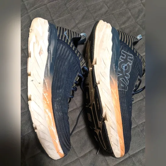 Hoka One One Bondi 6 Running Shoes