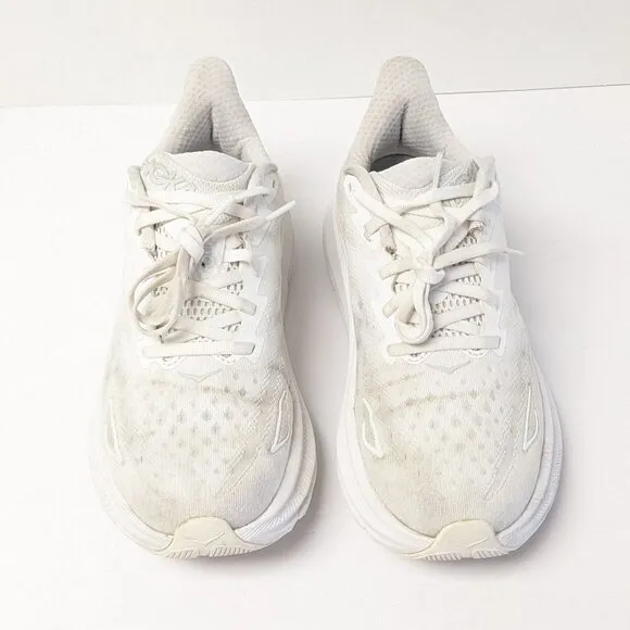 Hoka One One Clifton 9 Running Shoes, White, Women's 7 Wide