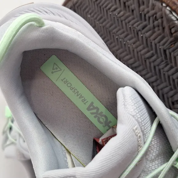 Hoka One One Transport Mesh Women's  Size 8 B
