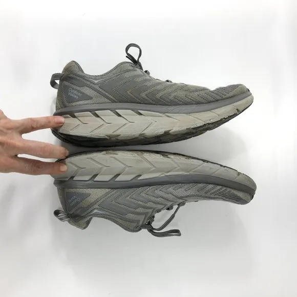 Hoka One Shoes Men's 12 Gray Clifton Running Athletic 1108409 SLVR Sneakers
