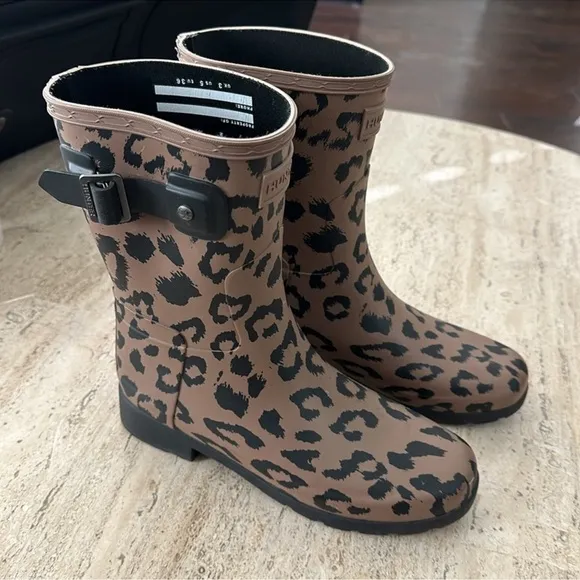 Hunter Brown Black Winter Rain Boots with Leopard Print Design Sz 5 waterproof