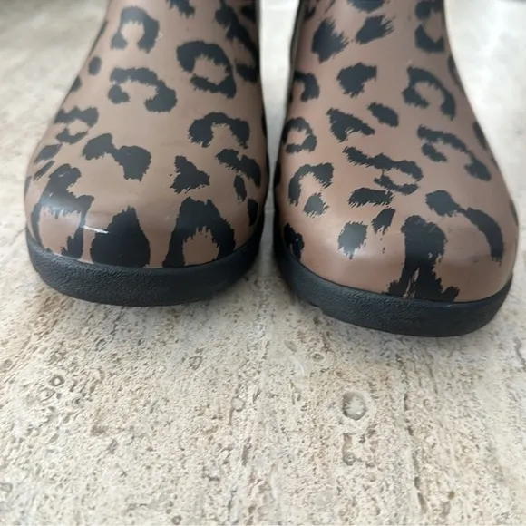 Hunter Brown Black Winter Rain Boots with Leopard Print Design Sz 5 waterproof