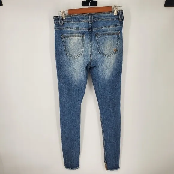Indigo Rein Stretch Denim Distressed Skinny Jeans Junior Size 9