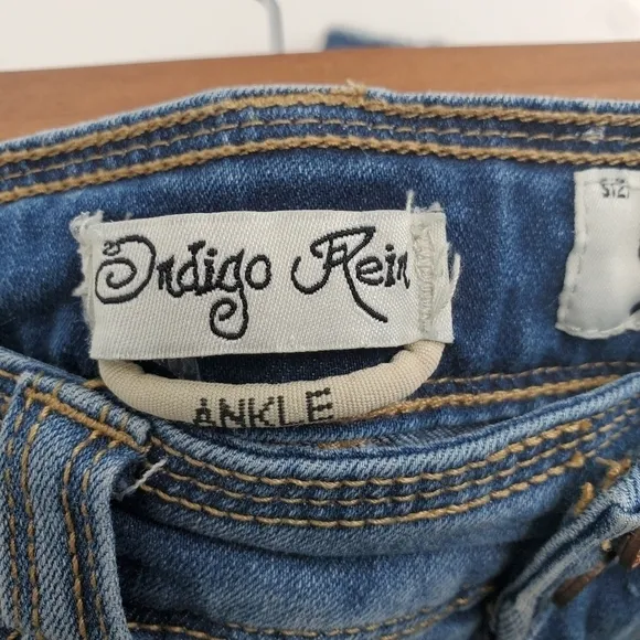 Indigo Rein Stretch Denim Distressed Skinny Jeans Junior Size 9