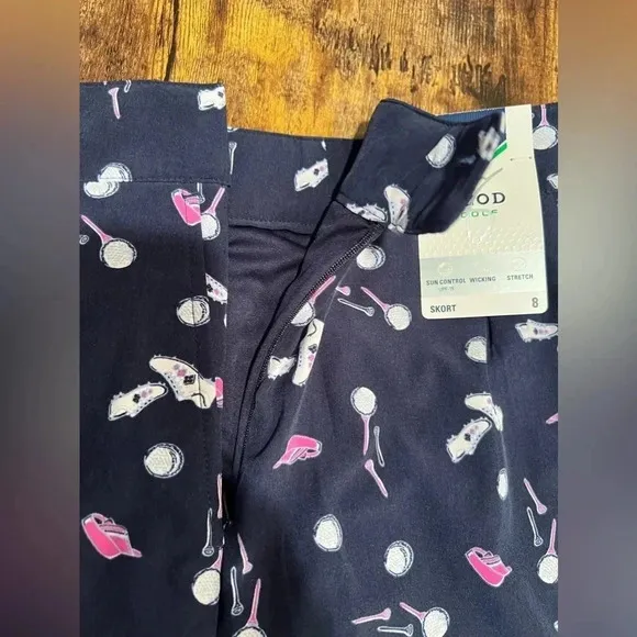 IZOD Golf | ladies golf print skort. Size: 8