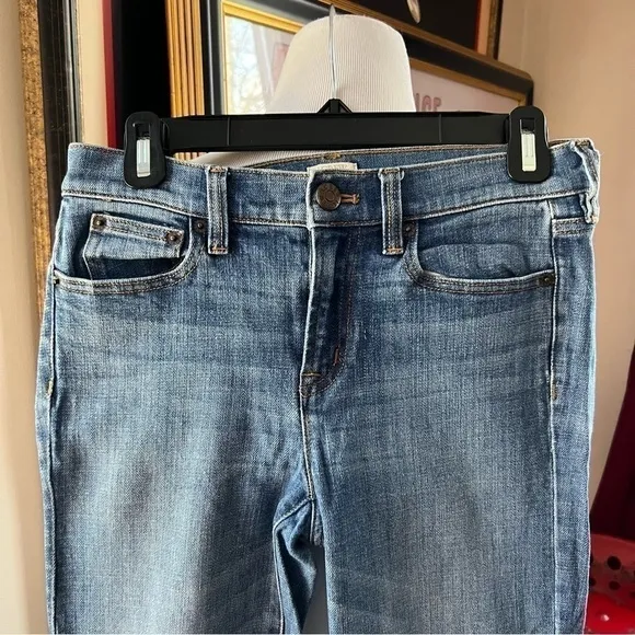 J. Crew Toothpick Skinny Medium Wash Denim Blue Jeans Style #02643 Size 27