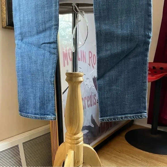 J. Crew Toothpick Skinny Medium Wash Denim Blue Jeans Style #02643 Size 27