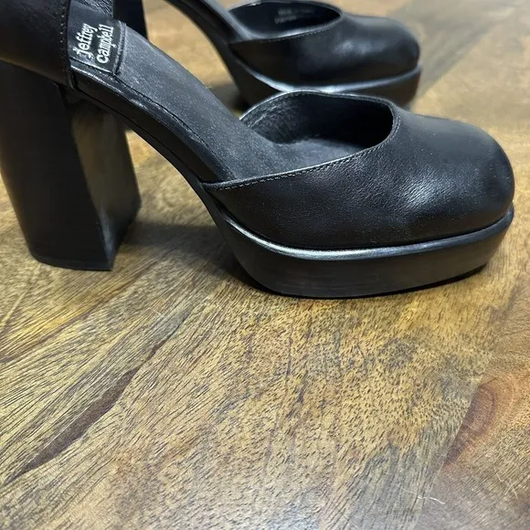 Jeffrey Campbell black leather platform pumps Mary Jane NEW SZ. 6