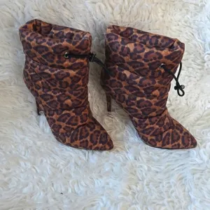 Jessica Simpson Padina Leopard Puffer Heeled Boots