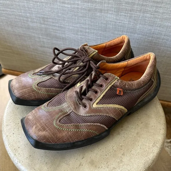 John Fluevog Future Angel Andrew Shoes in Chestnut Leather and Mesh with Olive