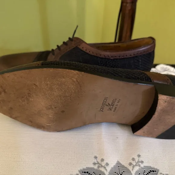 Johnston &amp; Murphy Men's Black and Brown Oxford Shoes