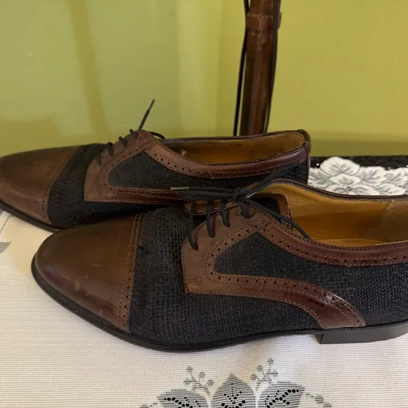 Johnston &amp; Murphy Men's Black and Brown Oxford Shoes