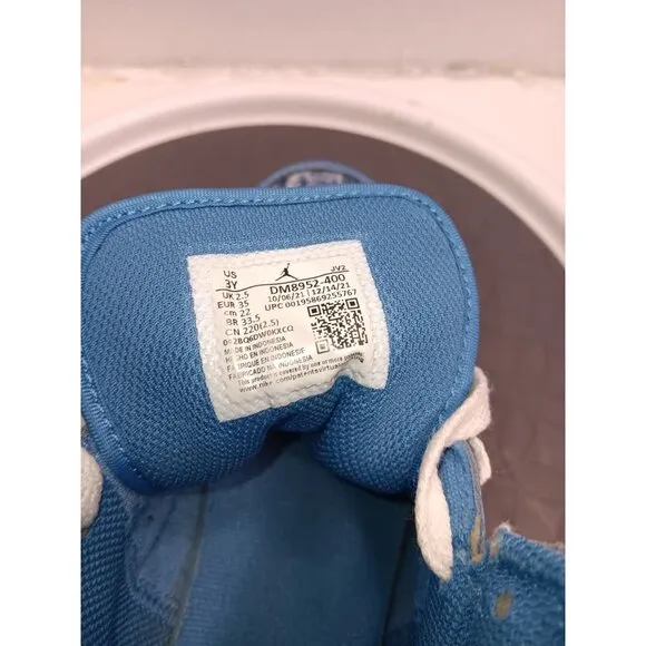 Jordan 1 Mid SE GS Sneakers 3Y Blue/White Athletic Shoes