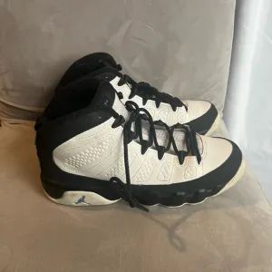 Jordan Athletic Shoes Black and White