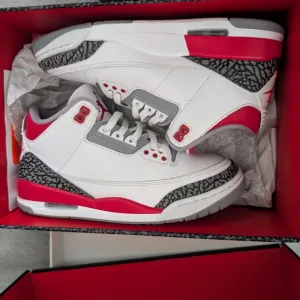 Jordan Athletic Shoes - White, Red, Gray