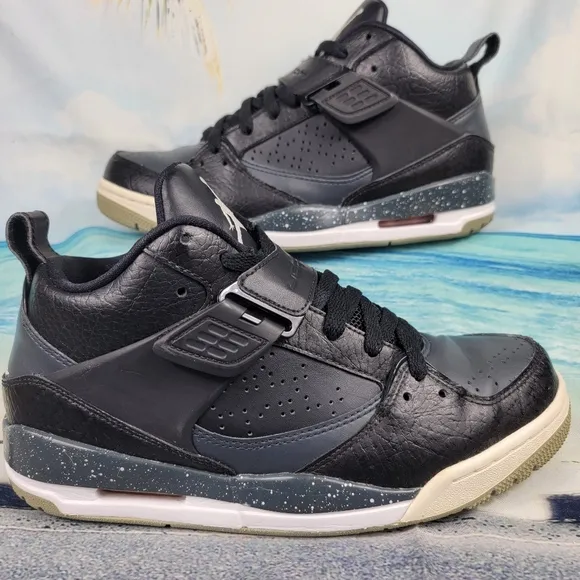 JORDAN Flight Mens 8