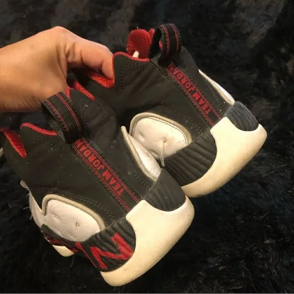 JORDAN jumpman team 2 Chicago home mid top shoes sneakers men’s 12