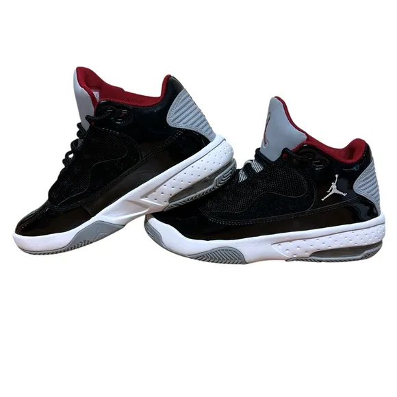 Jordan Max Youth Boy’s Aura 2 'BLACK CEMENT' Shoes Size 4Y