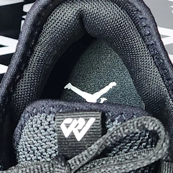 Jordan Westbrooke One Take GS Size 4 Y - Black Sneakers