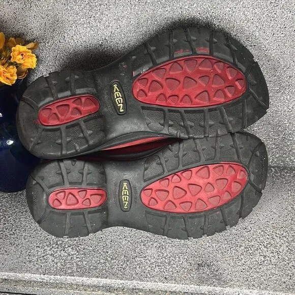 Keen Cherry Leather Hiking Camping Outdoor Sneakers Shoes Size 7