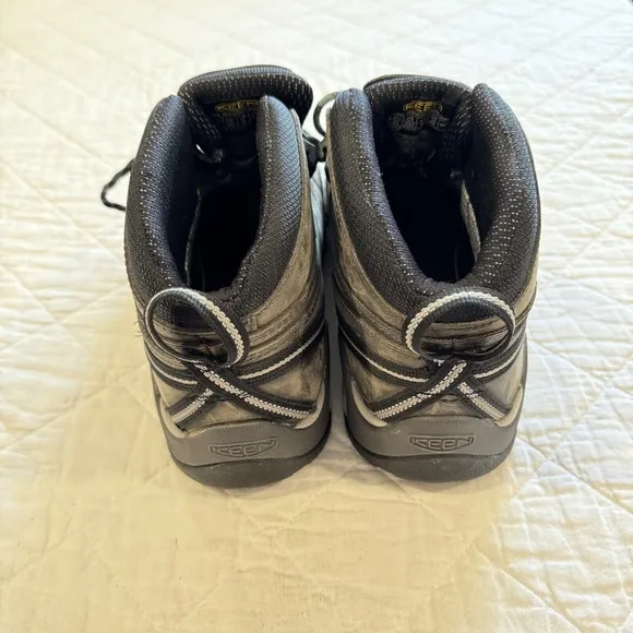 Keen Detroit XT Waterproof Boot Steel Toe Magnet Metatomical Footbed Men 10D
