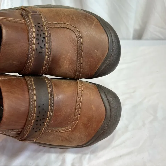 Keen Kaci Brown Leather Slip-On walking hiking Shoes size 9