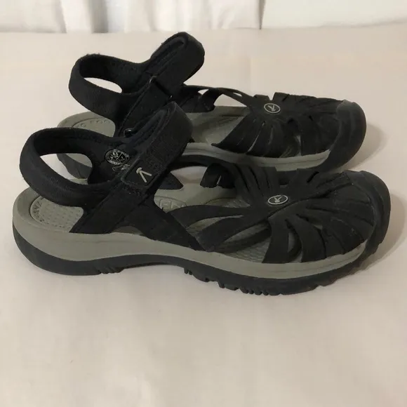 Keen Rose Black Outdoor Hiking Trail Sporty Sandals Size 8.5