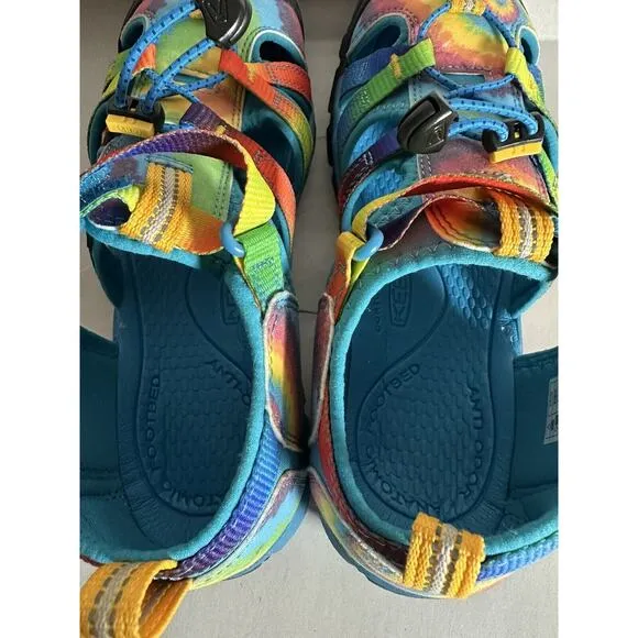 Keen Tie Dye Seacamp II CNX Closed Toe Washable Sandals Unisex Youth Size 5 Swim