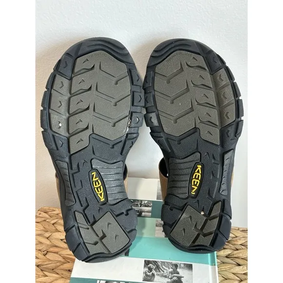 KEEN Trail Sandals US 9 EU 42 Brown Bison Hiking Water Mens Shoes