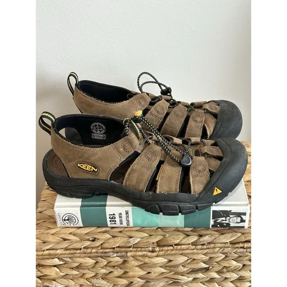 KEEN Trail Sandals US 9 EU 42 Brown Bison Hiking Water Mens Shoes