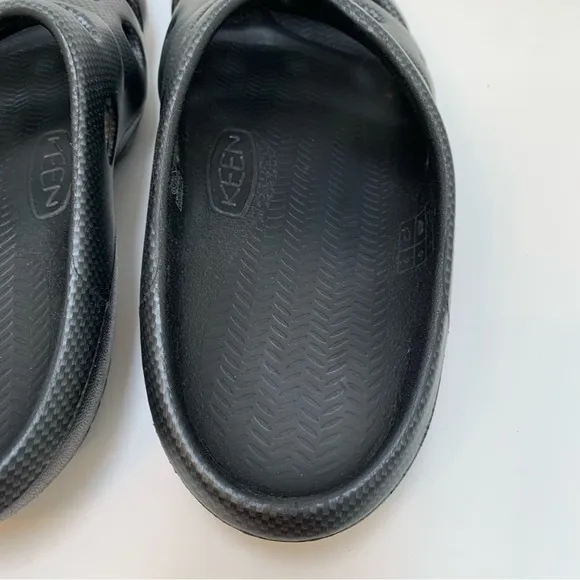 Keen Yogui Art Clog Slip On Shoes Men’s 13 Graphite Outdoor