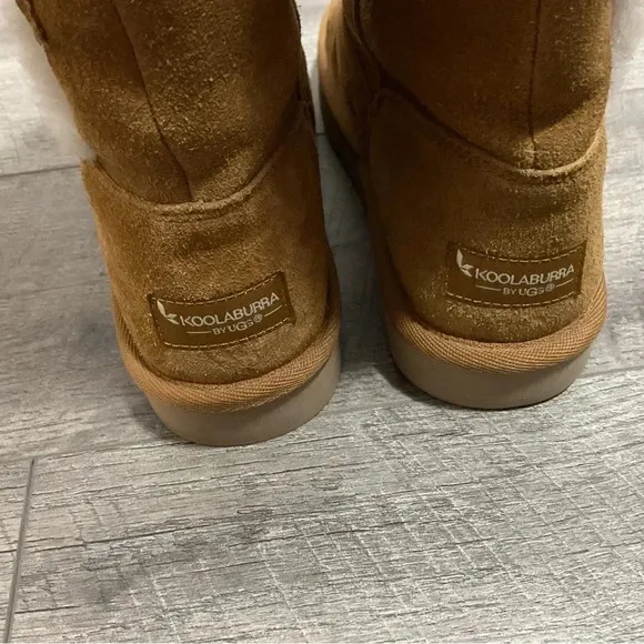 Koolaburra By Ugg Kinslei Tall Boot Size 6