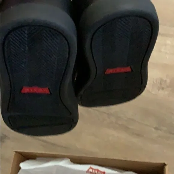 Levi’s black color shoes 👟Final deal🇺🇸