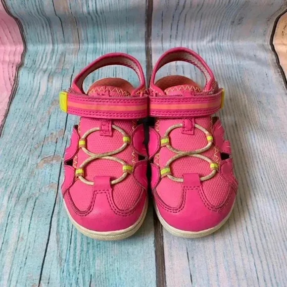 Little girls shoes size 10-11
