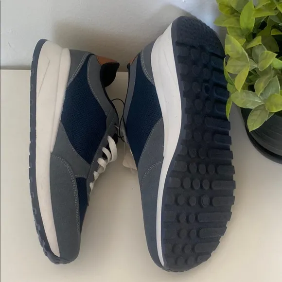 Lucky Brand Gray and Blue Sneakers with Suede and Mesh