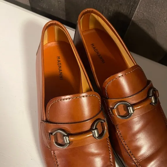 Magnanni rare mens shoes 👞 size 11