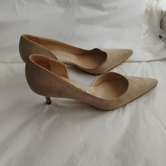 Manolo Blahnik luxury Suede Pumps 39.5