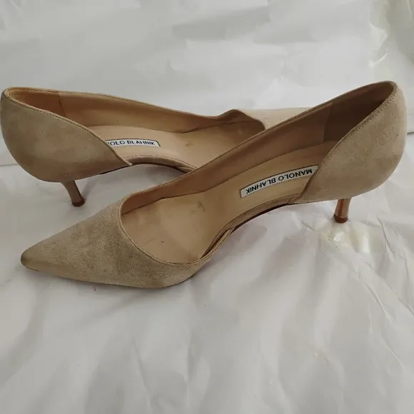Manolo Blahnik luxury Suede Pumps 39.5