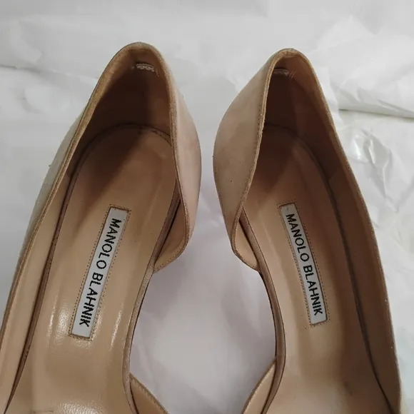 Manolo Blahnik luxury Suede Pumps 39.5